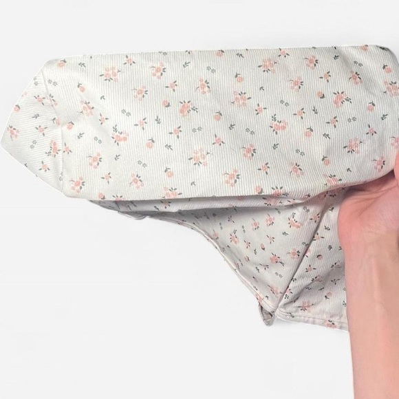 NWT Cream Floral Tote Bag - Lightweight Women's Shoulder Bag - Picture 7 of 7